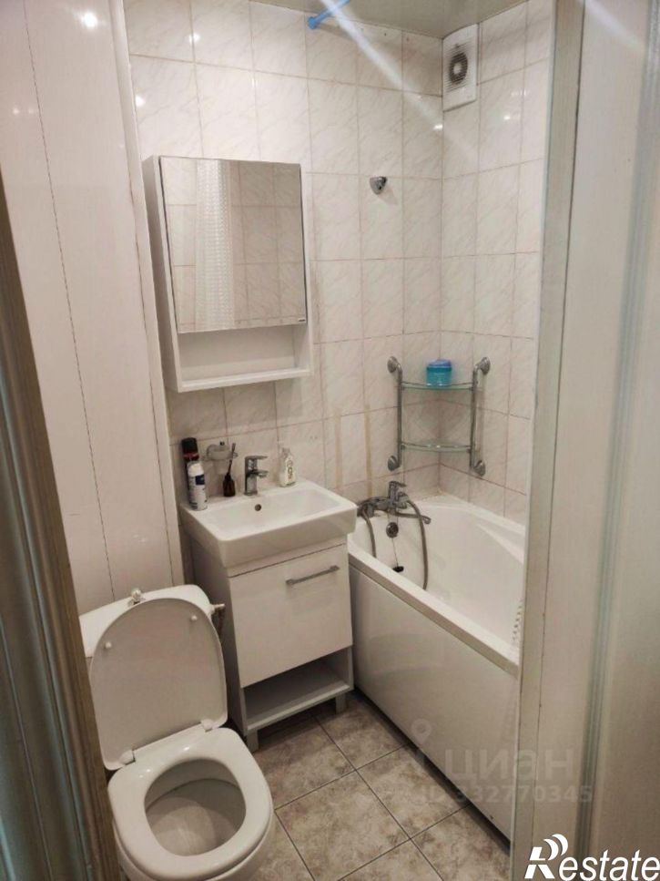 1-комн квартира ул Космонавта Комарова, 3,  д. 3