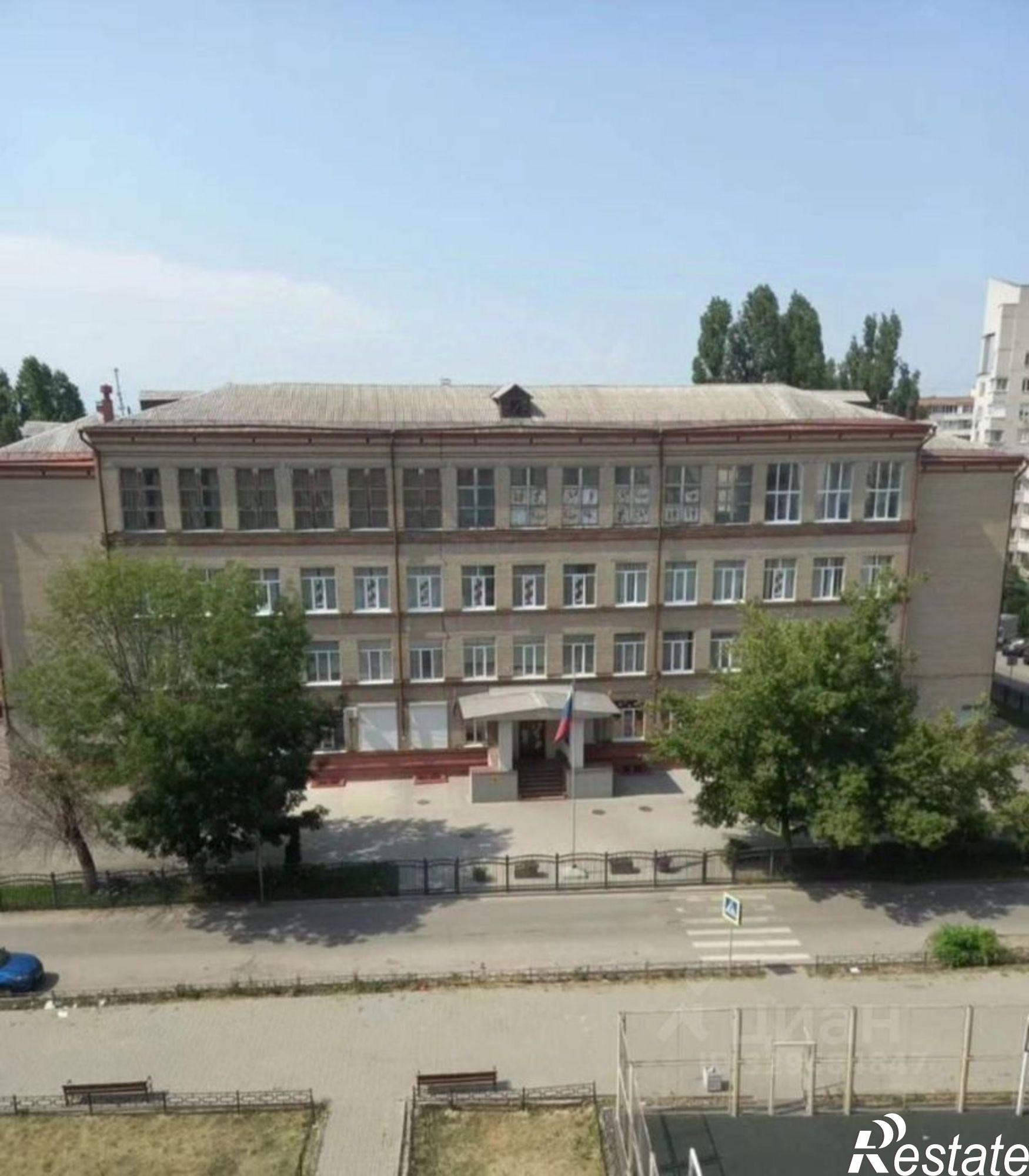 Сдать комнату за 13 000 рублей на ул 3 Интернационала, 57