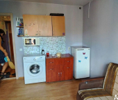 комната 14 кв м ул Хользунова, 72