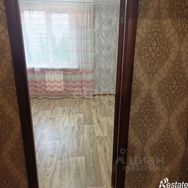 4-комн квартира ул Хользунова, 84,  д. 84