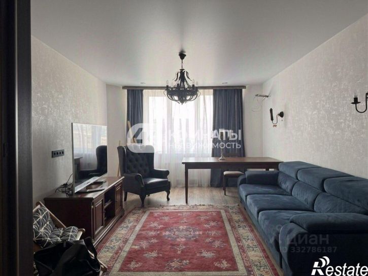 3-комн квартира пр-кт Труда, 72,  д. 72