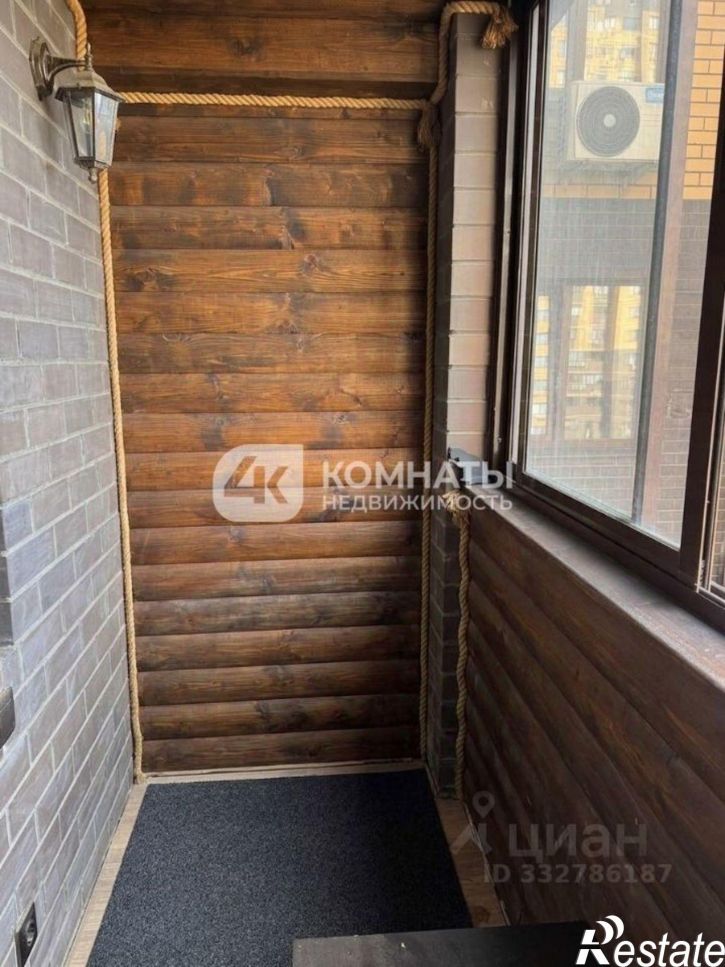 3-комн квартира пр-кт Труда, 72,  д. 72