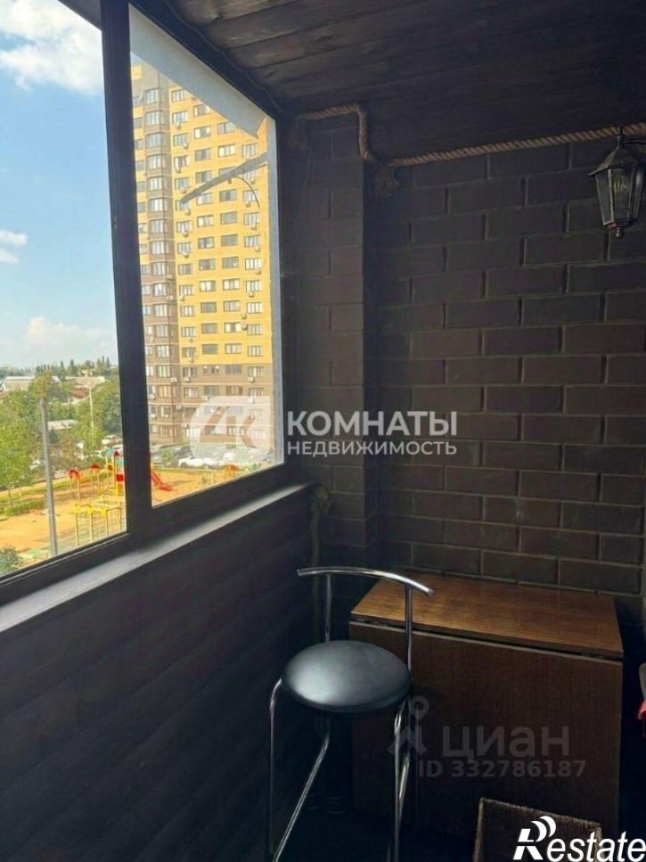 3-комн квартира пр-кт Труда, 72,  д. 72