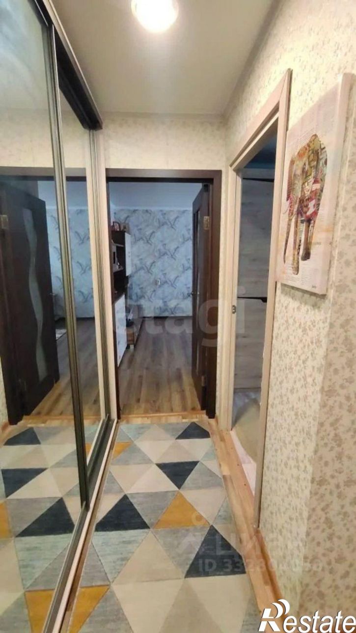2-комн квартира ул Хользунова, 3,  д. 3