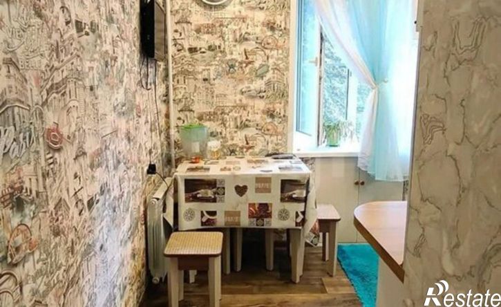 2-комн квартира ул Хользунова, 3,  д. 3