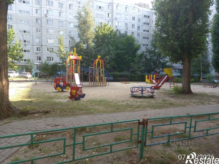 2-комн квартира б-р Победы, 25,  д. 25