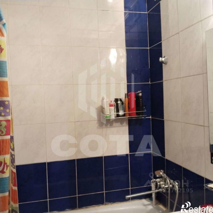 4-комн квартира ул Артамонова, 12а,  д. 12а