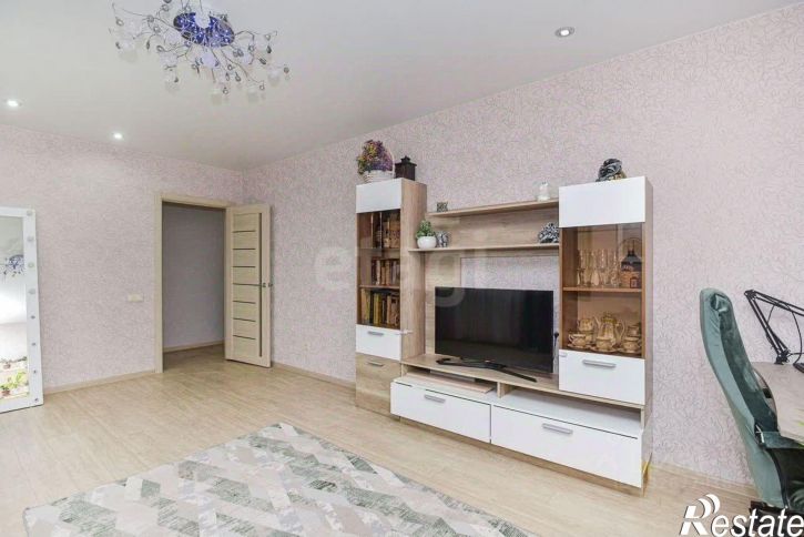 3-комн квартира Олимпийский б-р, 6,  д. 6
