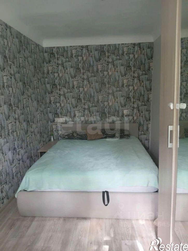 3-комн квартира ул Меркулова, 4б,  д. 4б