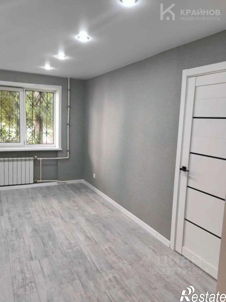 3-комн квартира ул 121 стрелковой дивизии, 54,  д. 54