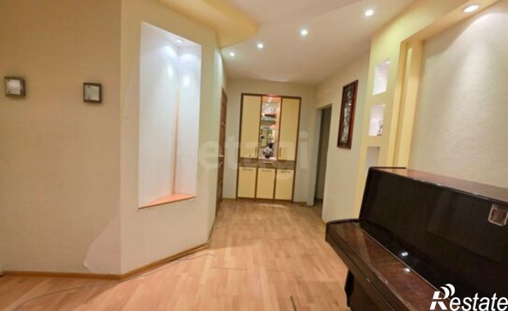 4-комн квартира наб Авиастроителей, 28,  д. 28