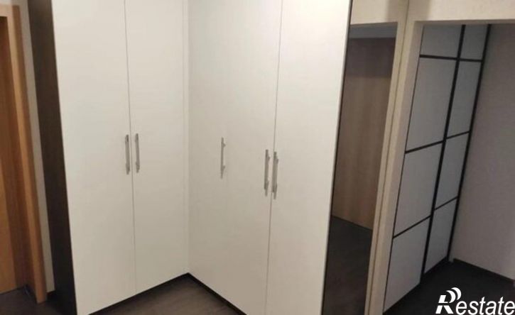 2-комн квартира ул 45 стрелковой дивизии, 259/15,  д. 259/15