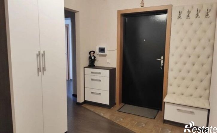 2-комн квартира ул 45 стрелковой дивизии, 259/15,  д. 259/15