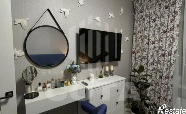 2-комн квартира наб Максима Горького, 49б,  д. 49б