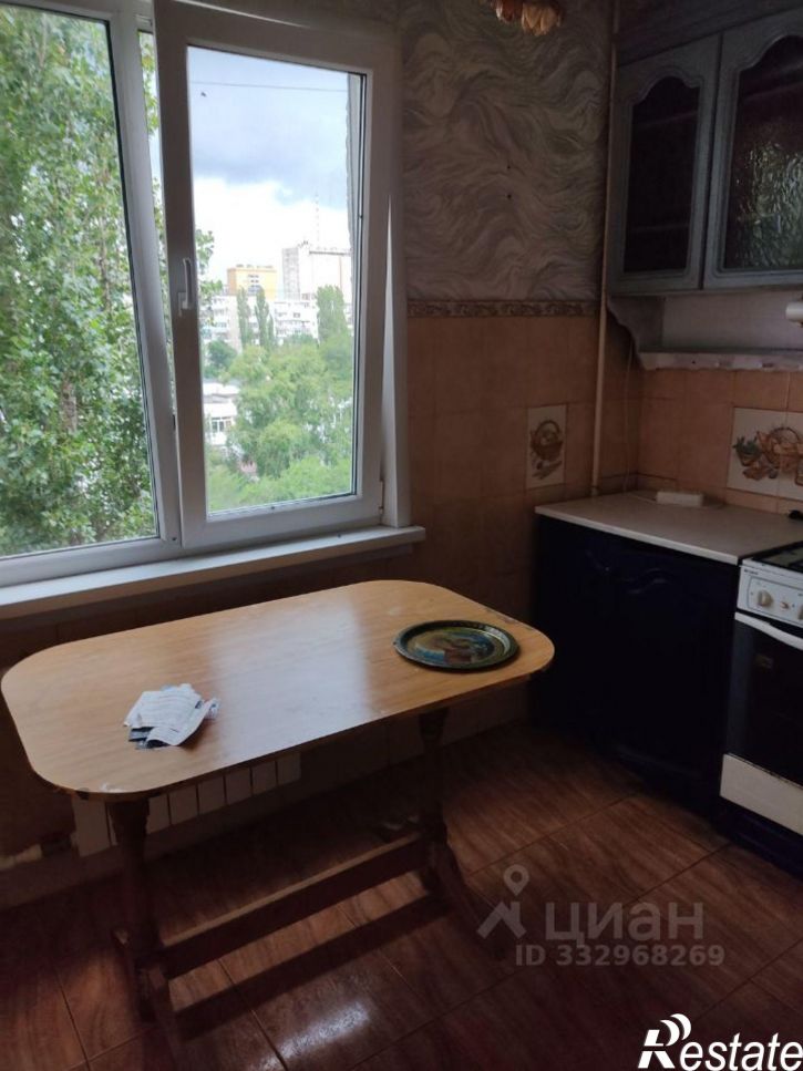 4-комн квартира ул Хользунова, 58,  д. 58