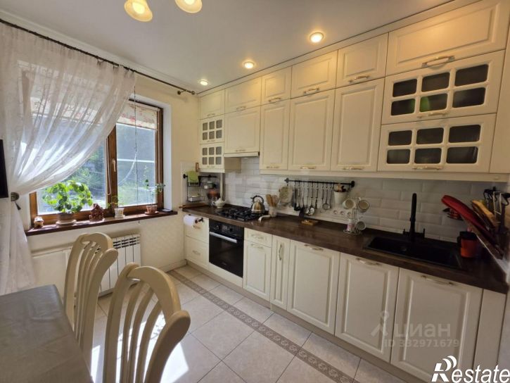 3-комн квартира наб Авиастроителей, 18,  д. 18