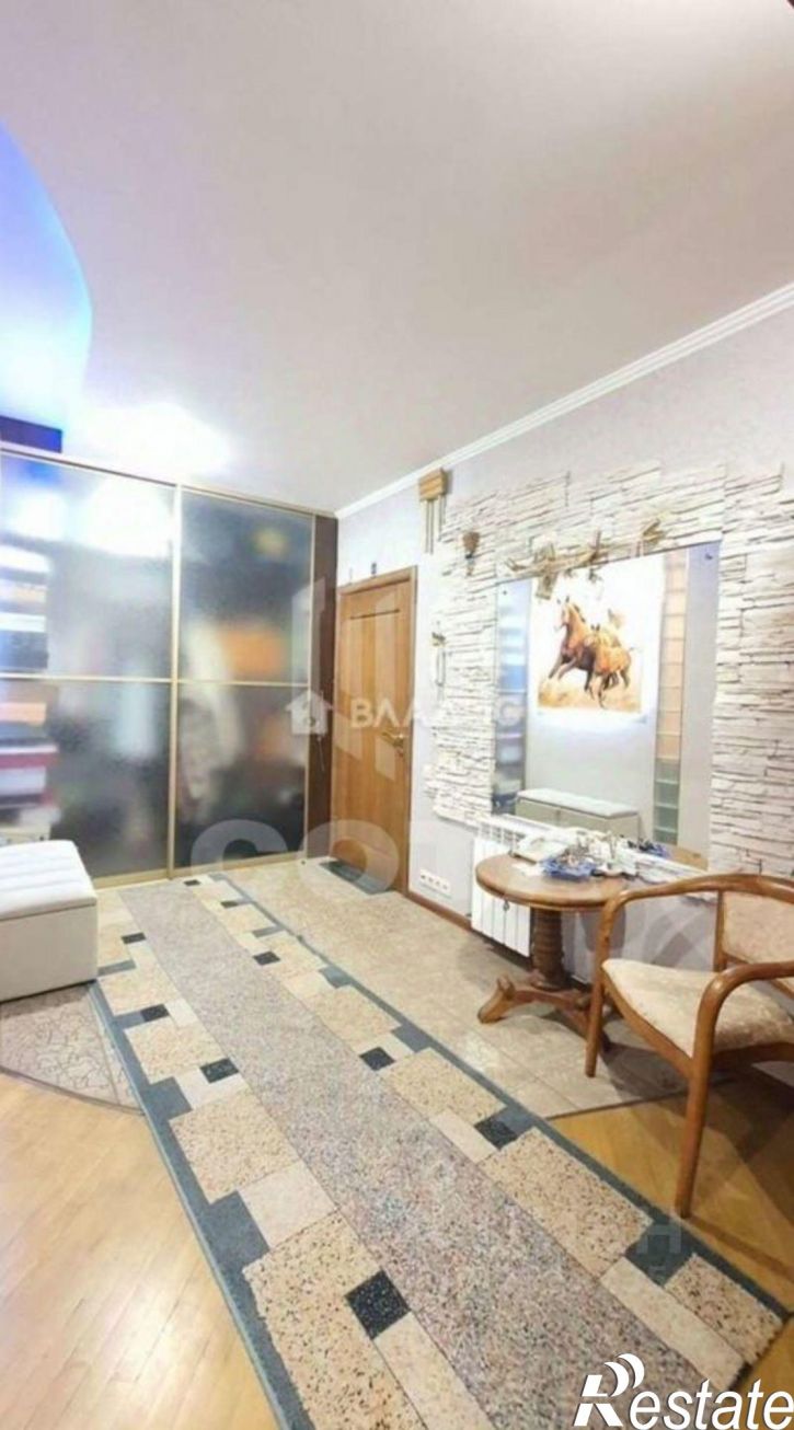 3-комн квартира ул Пятницкого, 15,  д. 15