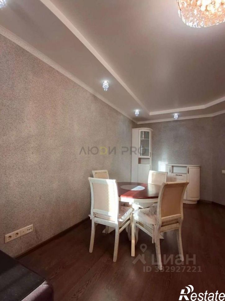 1-комн квартира пр-кт Революции, 9а,  д. 9а