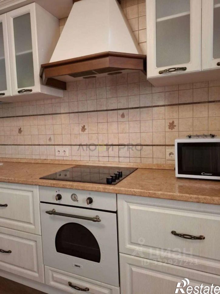 1-комн квартира пр-кт Революции, 9а,  д. 9а