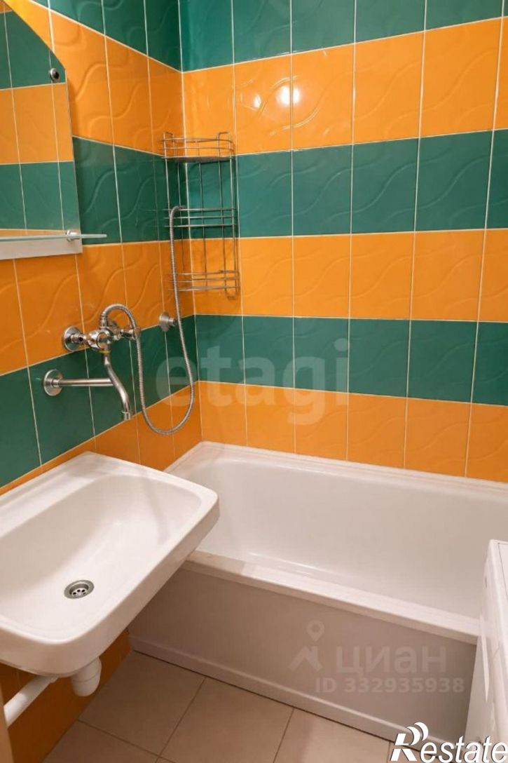3-комн квартира ул 60 Армии, 23,  д. 23