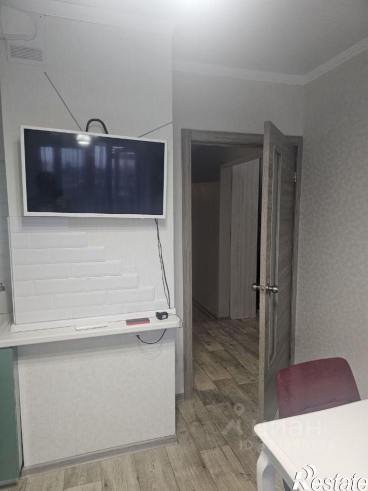 2-комн квартира ул 9 Января, 68 3,  д. 68 3,  к. 3