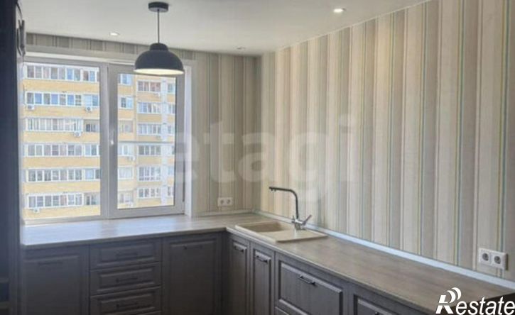 3-комн квартира ул Антонова-Овсеенко, 33б,  д. 33б