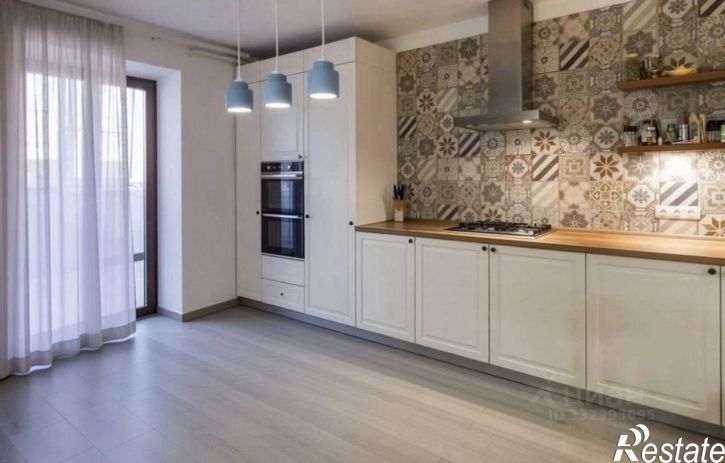 3-комн квартира ул Шишкова, 72б,  д. 72б