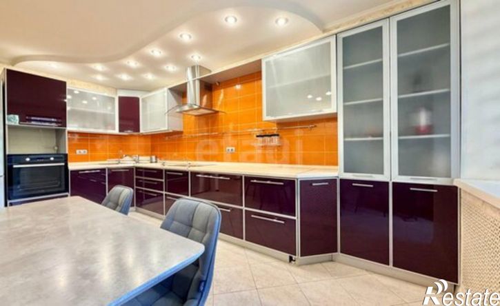 3-комн квартира б-р Победы, 41а,  д. 41а