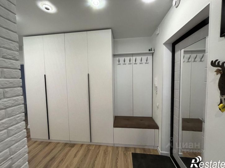 3-комн квартира ул Димитрова, 131,  д. 131