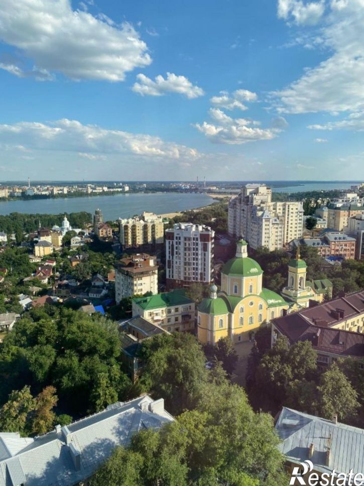 4-комн квартира ул Алексеевского, 25,  д. 25