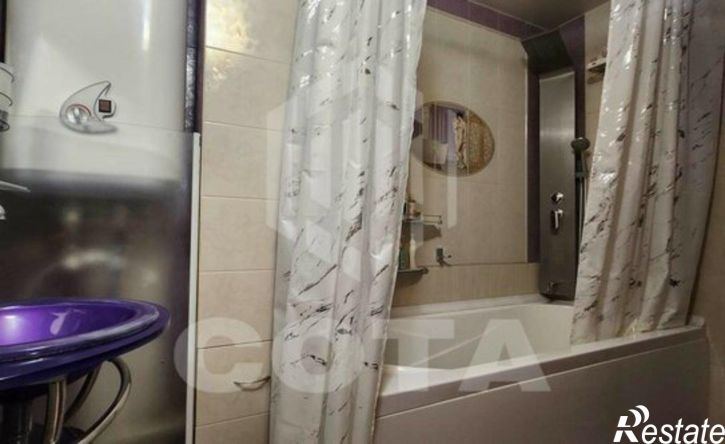 3-комн квартира б-р Победы, 51а,  д. 51а