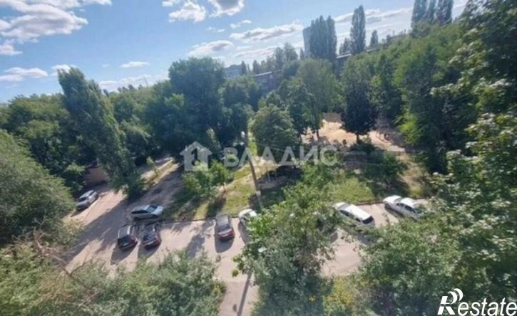 2-комн квартира ул Космонавтов, 18,  д. 18