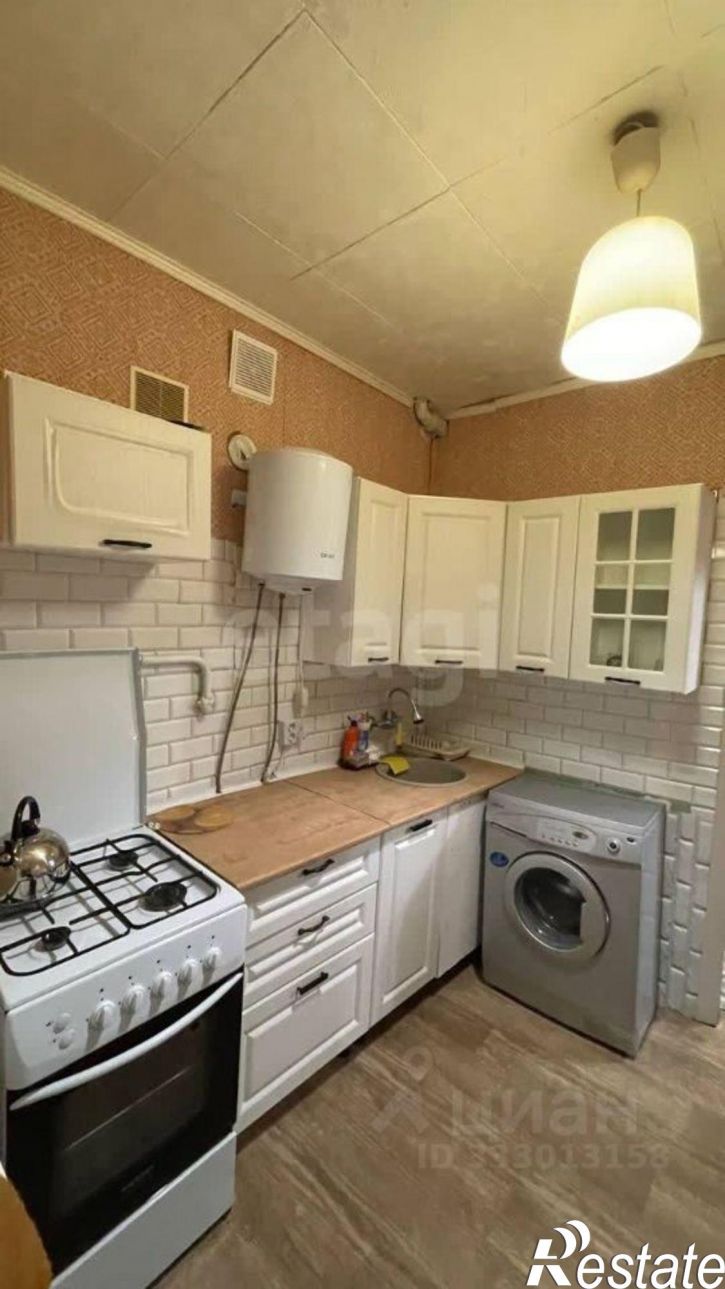 1-комн квартира ул Строителей, 3,  д. 3