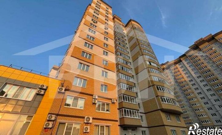 3-комн квартира ул Академика Гмелина, 10,  д. 10
