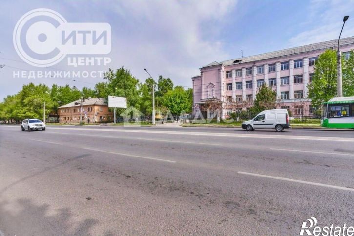 2-комн квартира ул 9 Января, 136,  д. 136
