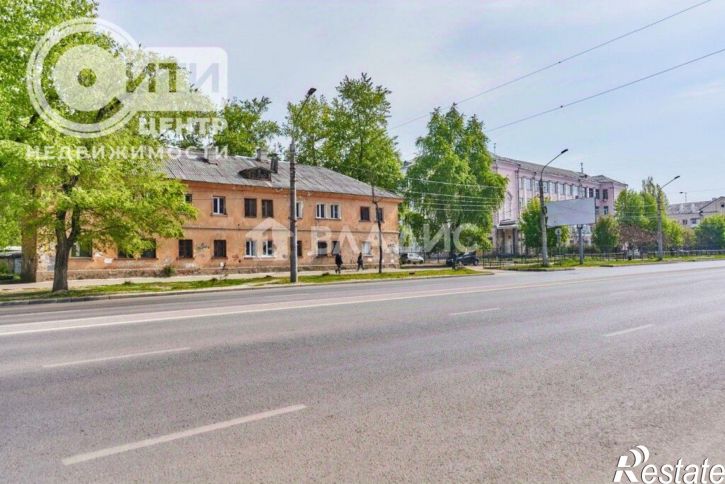 2-комн квартира ул 9 Января, 136,  д. 136