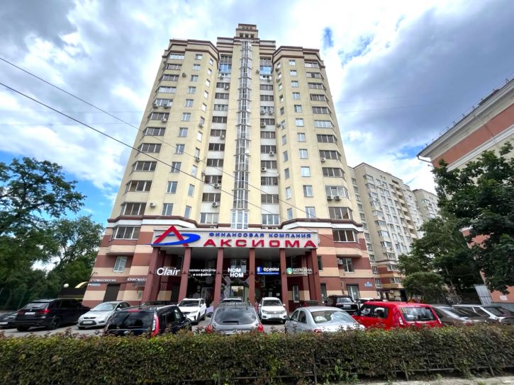 2-комн квартира Революции проспект, 9А