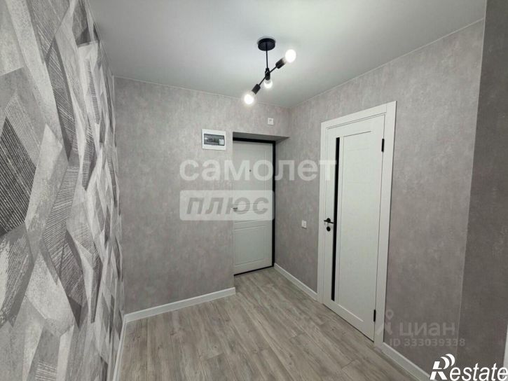 1-комн квартира б-р Пионеров, 11,  д. 11