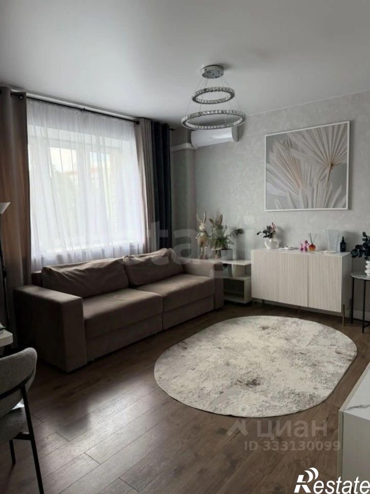 3-комн квартира ул Хользунова, 38/7,  д. 38/7