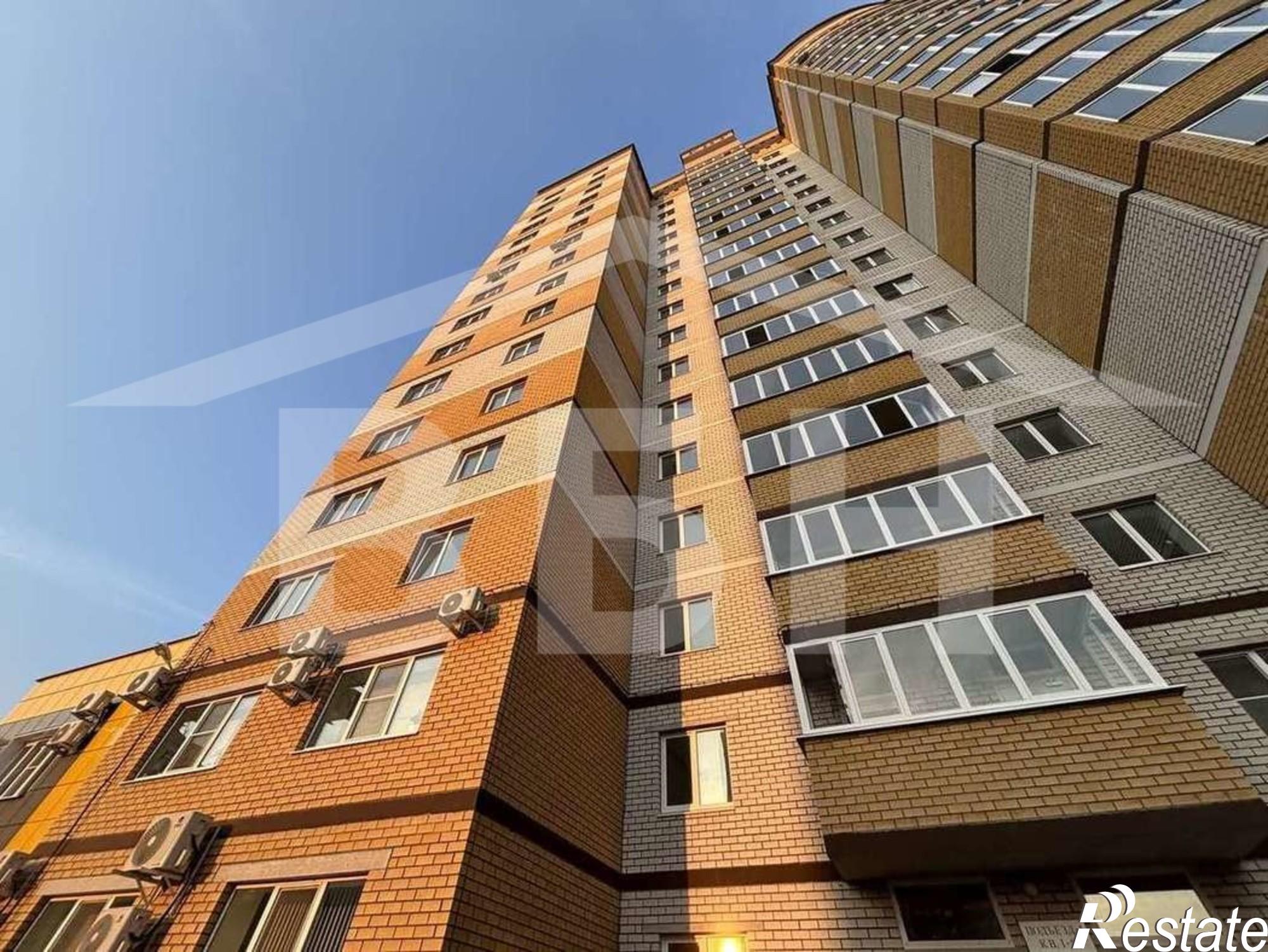 Купить квартиру за 9 140 000 рублей на Козо-Полянского улица, 9