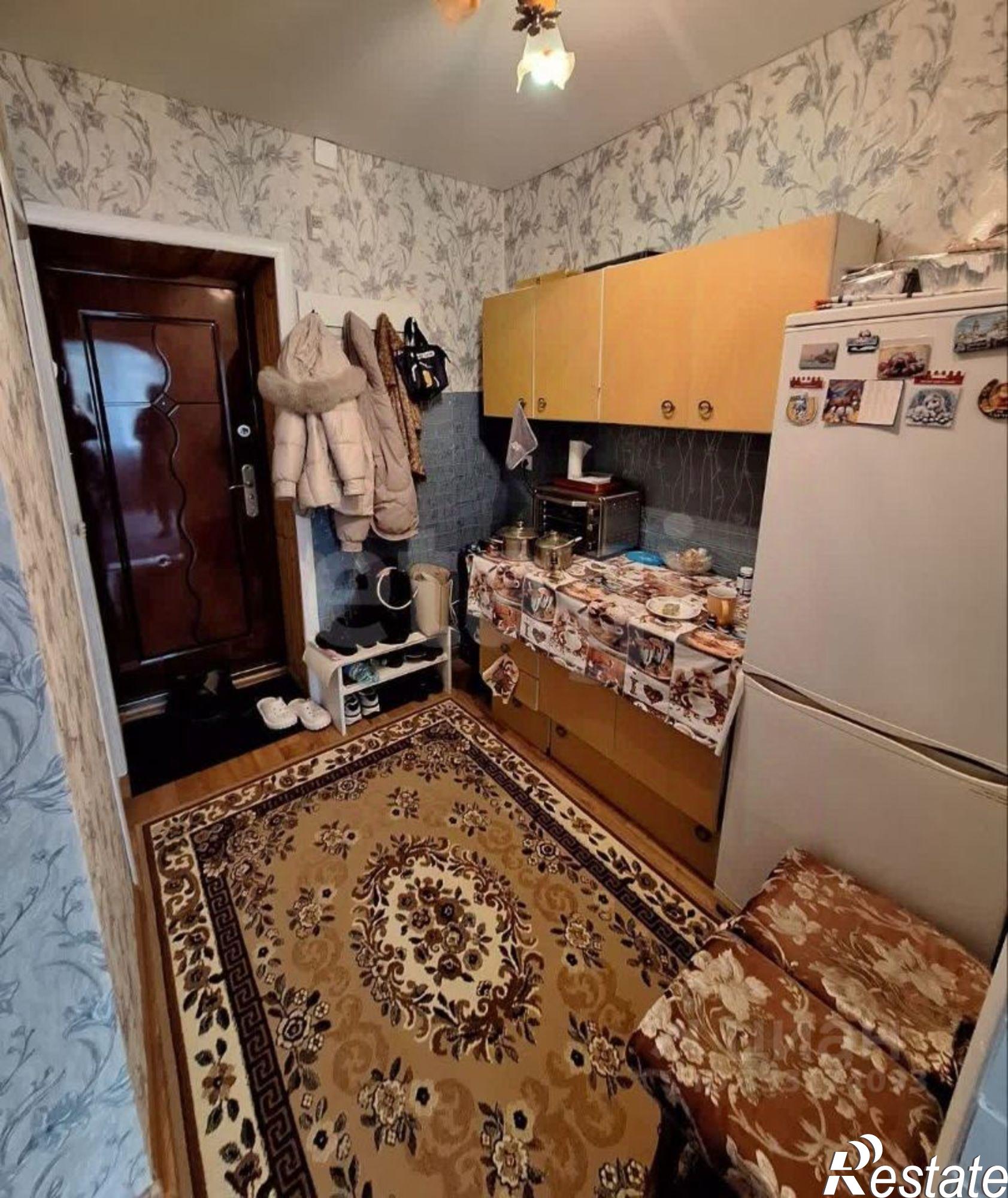 Купить комнату за 2 100 000 рублей на ул Молодогвардейцев, 14