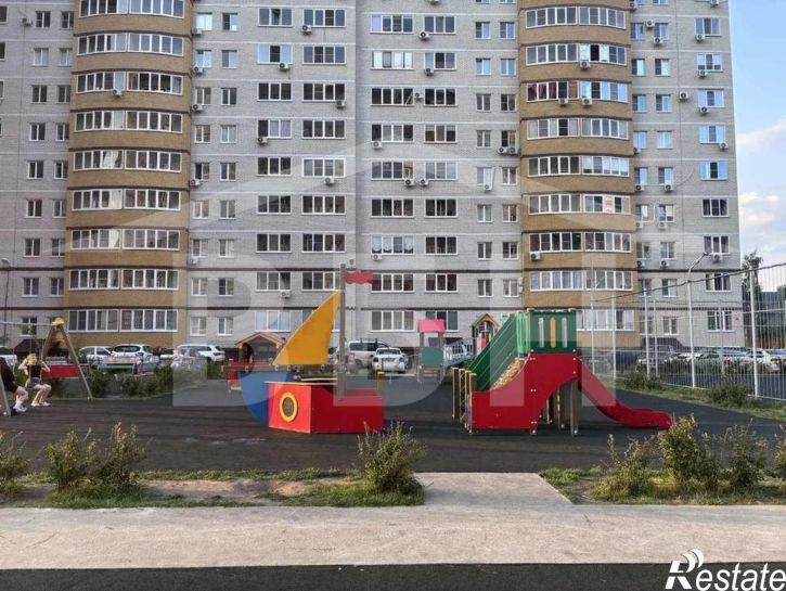 3-комн квартира Летчика Филипова улица, 8