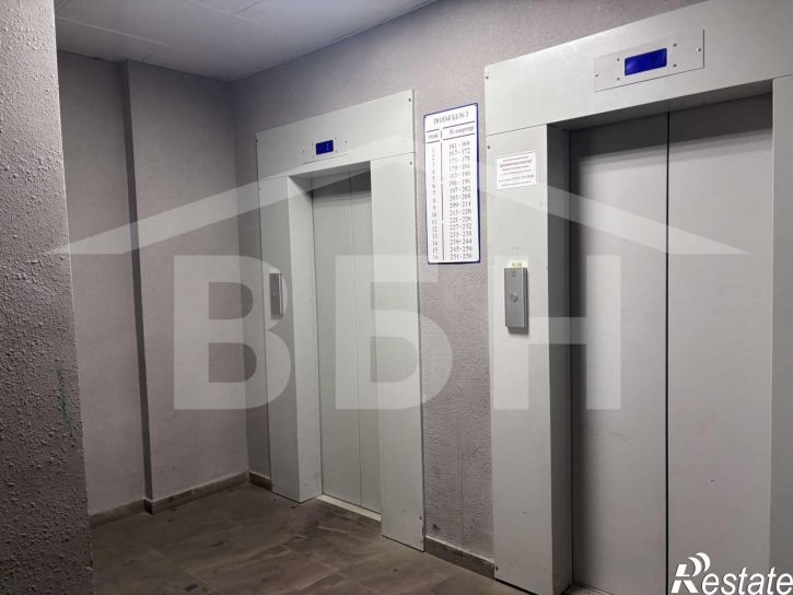 3-комн квартира Летчика Филипова улица, 8