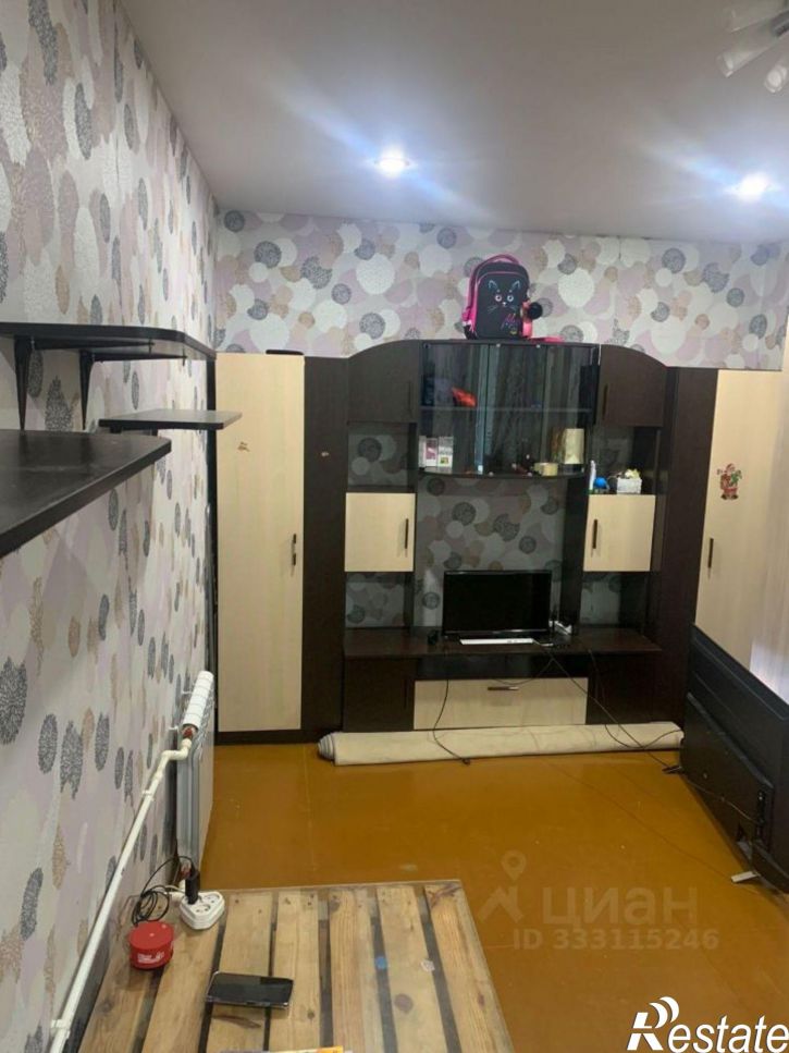 1-комн квартира ул 9 Января, 242,  д. 242