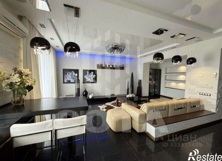 3-комн квартира ул Авиационная, 17,  д. 17