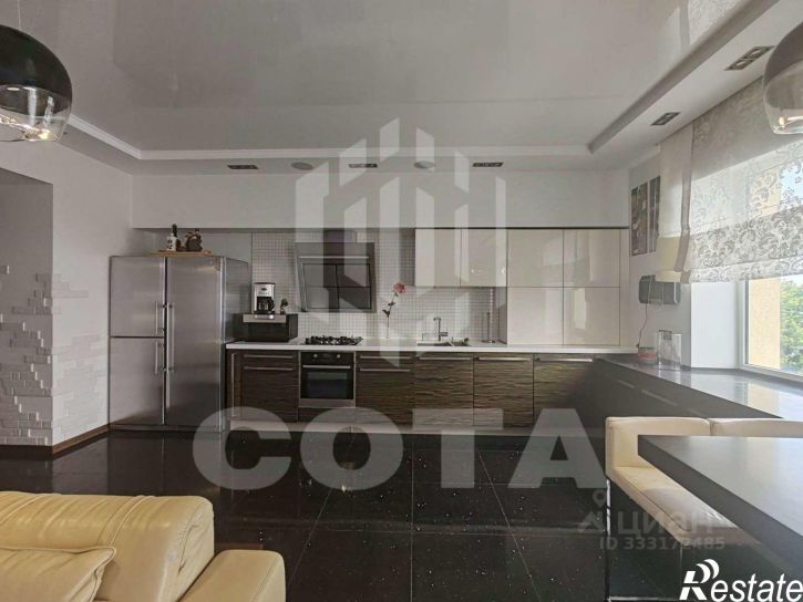 3-комн квартира ул Авиационная, 17,  д. 17