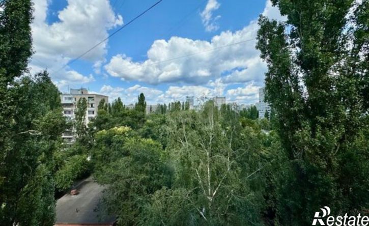 3-комн квартира ул Хользунова, 54,  д. 54