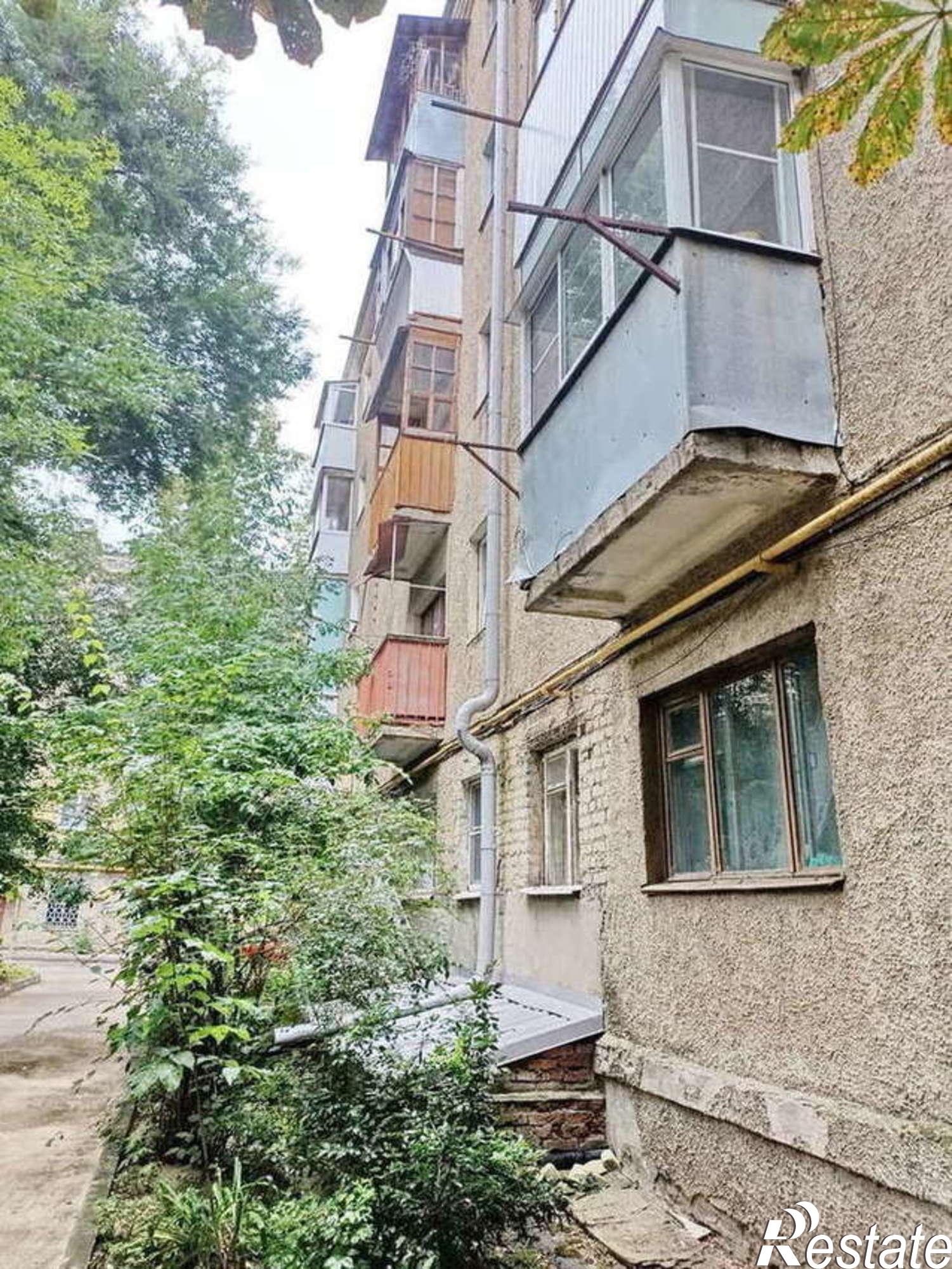 Купить квартиру за 4 130 000 рублей на Челюскинцев улица, 82