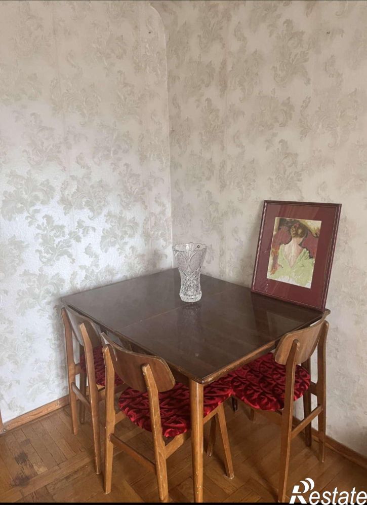 3-комн квартира Чайковского улица, 3