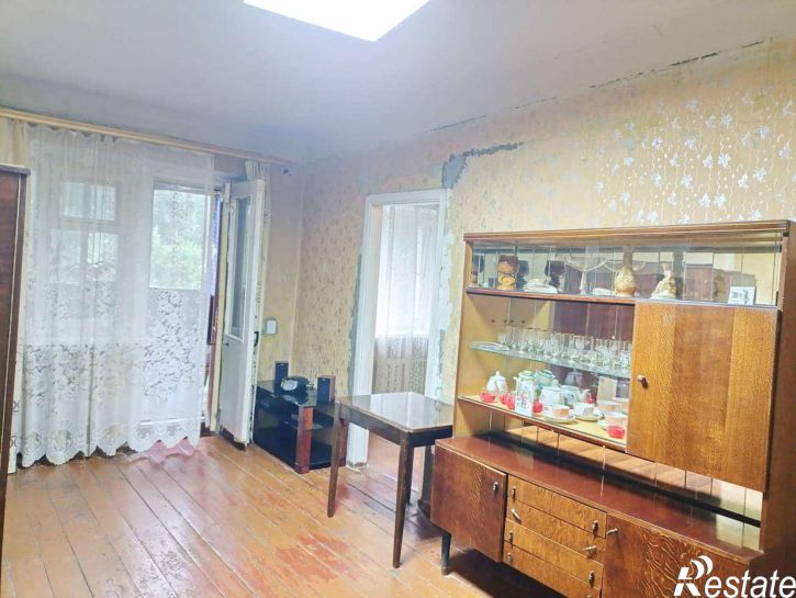 2-комн квартира Челюскинцев улица, 82